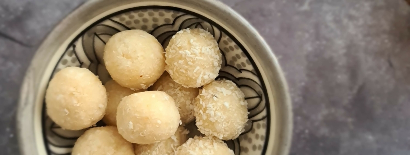 raw coconut balls